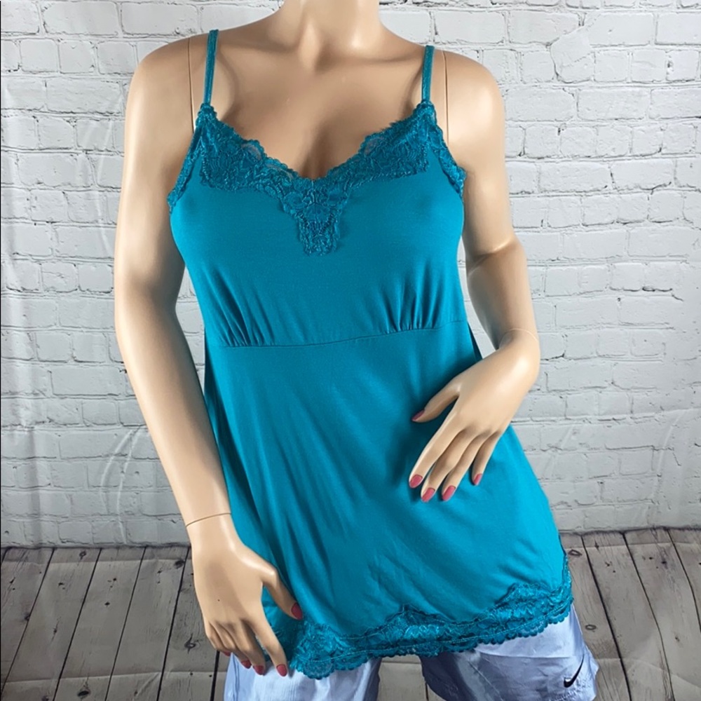 Lane Bryant NWT 14-16 Teal camisole.